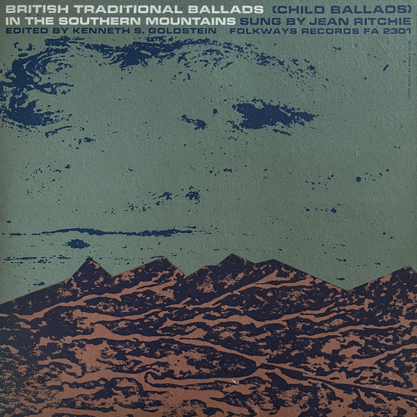 1621562