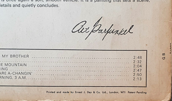 1915910