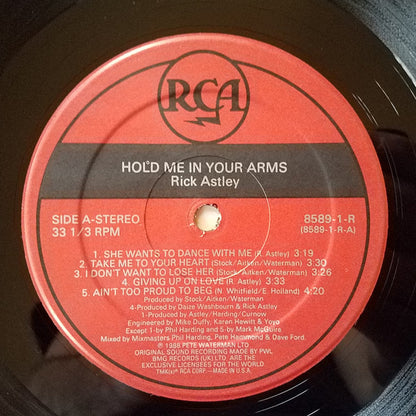 2763947