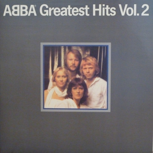 597282